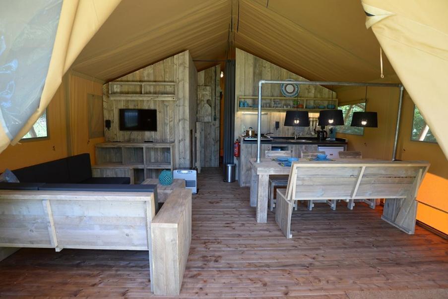 Camping Campo Dei Fiori - Glamping4All Vada Luaran gambar